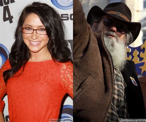 Bristol Palin Slams A And E For Disrespectful Treatment To Duck Dynasty Star Phil Robertson