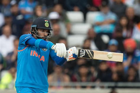 Top 5 Indian Batsmen With Most Sixes In T20 World Cup