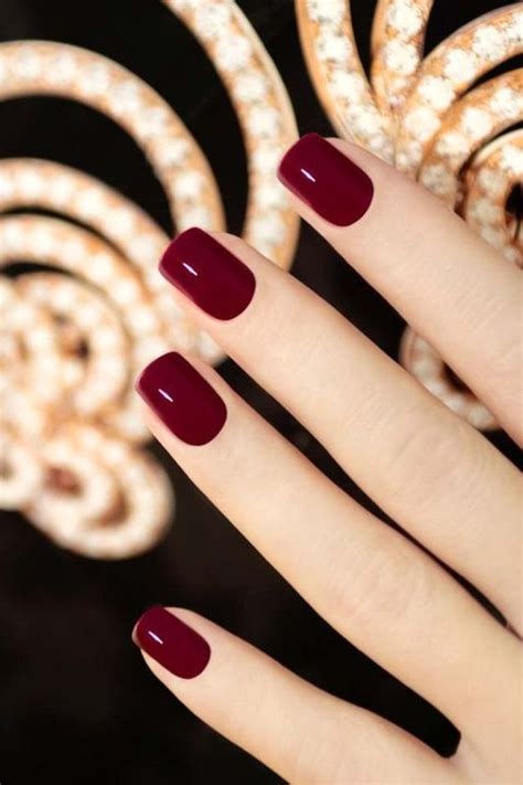 25 Photos of Burgundy Nail Designs for a Very Chic Winter #nail #nails #naildesigns #burgundy #burgundynails #burgundynaildesigns #beauty #naildesigns2019 #nailtrends for girls who want to try for girls who want to try something different with those lovely pastel colors on their nails, the bloody hot burgundy shades could be a good choice.