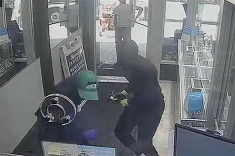 Robbers Steal Million Worth Of Jewelry In New York World Today News