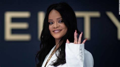 Rihanna Says Her New Fenty Skin Collection Is Also For Men Cnn