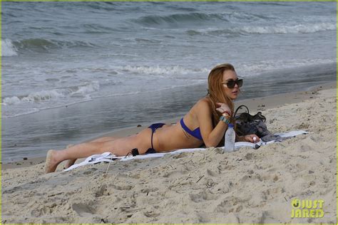 Lindsay Lohan Bikini Beach Babe In Brazil Photo Bikini Lindsay Lohan Pictures