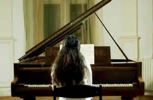 Konzert Pianist Am Klavier Stockfoto Bild Von Melodie 1721976