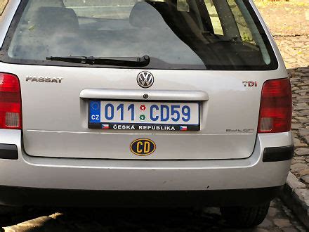 Lernen sie das diplomatenkennzeichen kennen und erfahren sie, welche vorteile diplomaten und mitarbeiter der botschaft dadurch genießen können. Auto-Immunität: Diplomatische Eskapaden : PASSAT CC TDI DSG