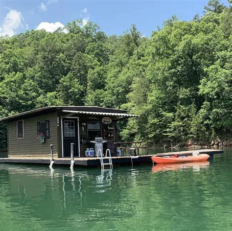 Fontana Lake Boathouse
