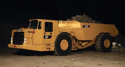 Articulated Dump Truck Ad30 Caterpillar Global Mining Diesel