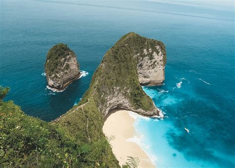 7 INCREDIBLE Bali Hidden Gems To Include on Your Bucket List in 2020
