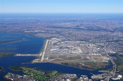 Airport information including flight arrivals, flight departures, instrument approach procedures, weather, location, runways, diagrams, sectional charts, navaids, radio communication frequencies. John F. Kennedy Airport (JFK) - Passenger Info & Getting ...