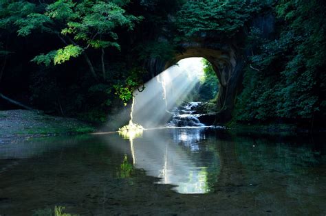 Taking In A Ghibli Like Scenery Nomizo Falls And Kameiwa Cave Kimitsu