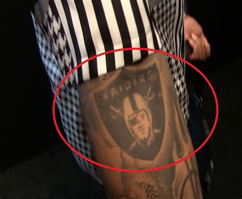 On thursday, we had to ask about the. Damian Lillard's 18 Tattoos & Their Meanings - Body Art Guru