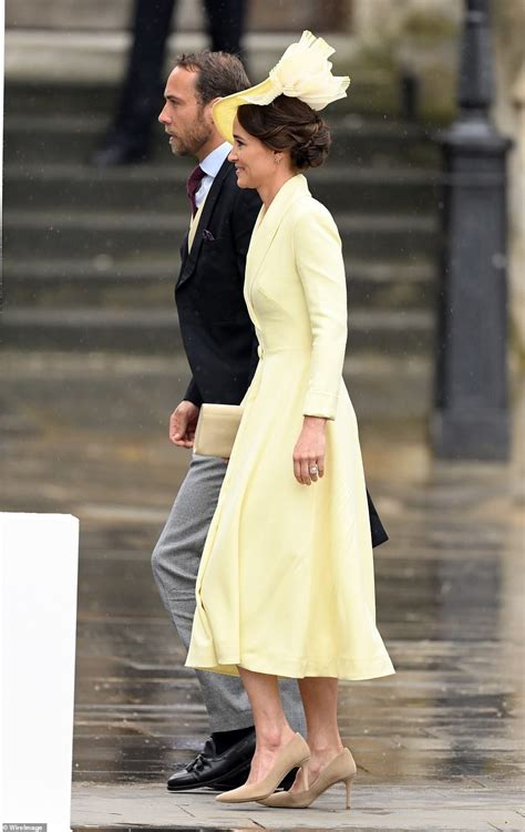 Pippa Middleton Stuns As She Arrives At Westminster Abbey Artofit