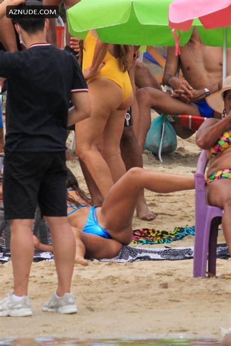 Anitta Films On The Beach In Ramos Rio De Janeiro Aznude