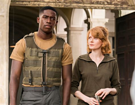 In netflix's outside the wire, the movie's convoluted plot and star anthony mackie's hopes for a franchise mean there are some the movie tackles familiar territory following leo and harp as they race to stop a russian terrorist, viktor koval (pilou asbæk), from. Anthony Mackie and Damson Idris Star in 'Outside The Wire ...