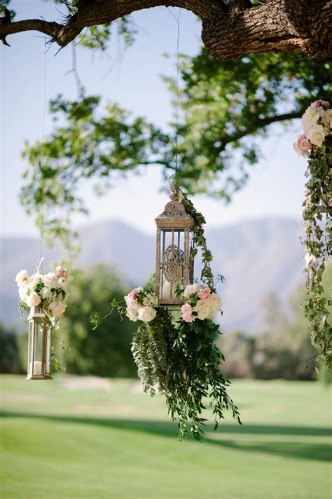 If your outdoor wedding will take place at a resort or hotel with a pool, investigate the possibility of adding floating decorations to the water. 10 Great Tree Wedding Decoration Ideas