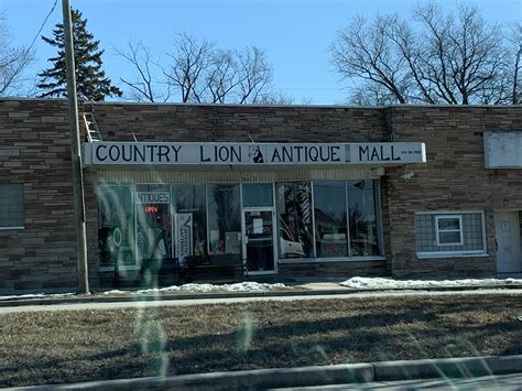 If you love antiques, you need to come here! Best antique shop I’ve