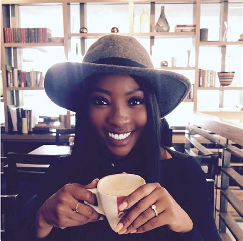 Pearl modiadie (born december 29, 1987) is a south african television presenter, radio dj, actress and producer best known to tv audiences for presenting the sabc1 music talk show zaziwa. Pearl Modiadie's Round Cut Diamond Ring