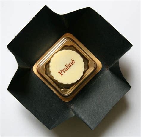 Praline With Hazel Nut Cream Filling In A Box 13g