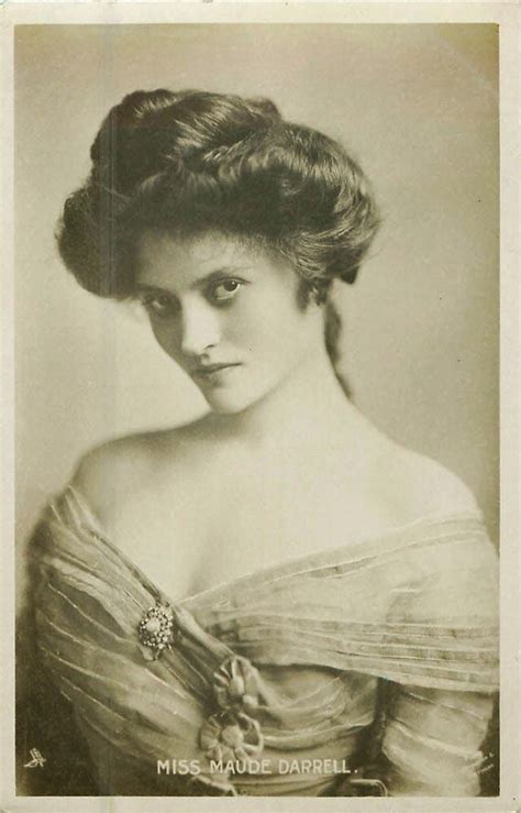 stunning portraits of 40 beautiful women from the belle Époque vintage portraits old