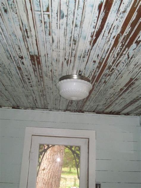 Historically, beadboard was a durable, basic wall or ceiling finish that was common by the 1880s and was also popular in cottages, camps and unheated buildings. beadboard ceilings in our mudroom - Living Vintage ...