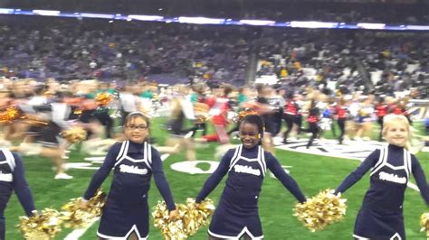 West Seattle Wildcats At Huskies Game Youtube