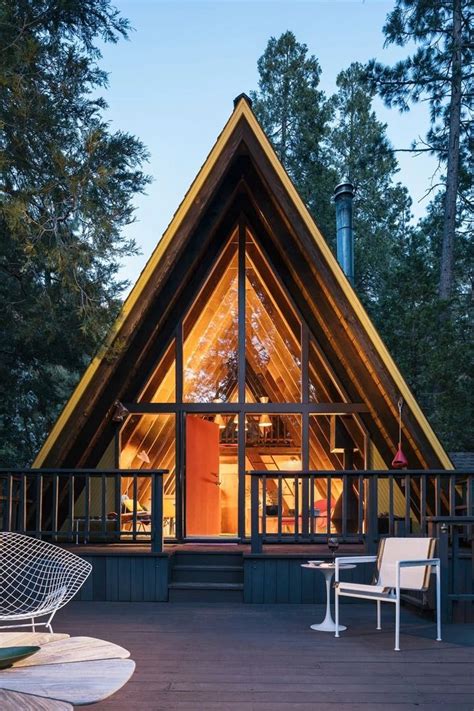 Escaping the hustle and bustle of southern california, idyllwild features stunning rustic wood cabins, typical to the area and its landscape. Idle a While in One of These Epic Idyllwild, CA Cabin ...