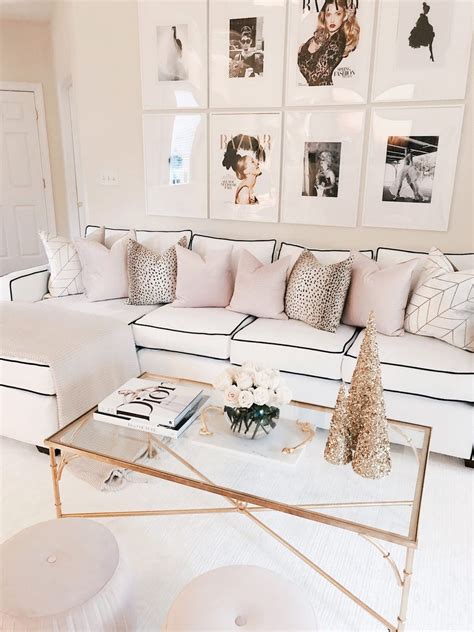 10 Feminine Living Room Decor Ideas For A Chic Home