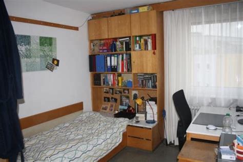 Freistehendes haus in grüner umgebung, ruhige lage zu vermieten ab 01.05 2021 in sankt augustin, voll renoviert, wohnzimmer, schlafzimmer. Möbliertes 12qm Zimmer im Wohnheim Augustin-Bea-Haus ...
