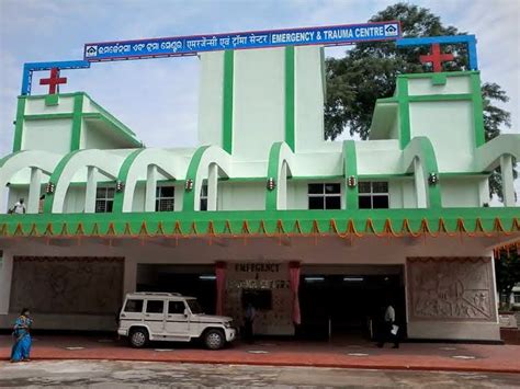 Pneumothorax does not seem to be an independent marker of poor prognosis and we encourage continuation of active treatment where clinically possible. Sand trader shot at in Sundargarh - OrissaPOST