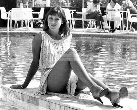 jenny agutter british actress 8x10 or 11x14 publicity photo etsy