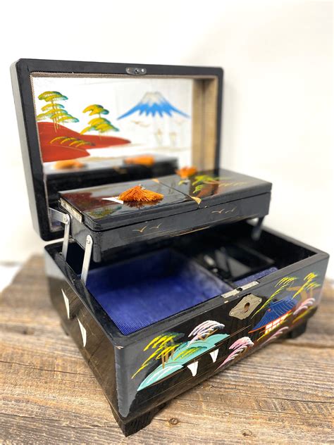 Vintage Japanese Jewelry Music Box Vintage Japanese Jewelry Music Box