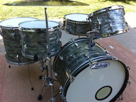 1967 Ludwig Super Classic 5 Piece Sky Blue Pearl Vintage Drums