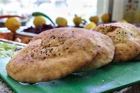 피타 브레드 중동아랍의 대표 빵 유래부터 맛있게 먹는 법