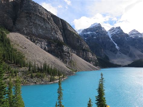 Review Moraine Lake Lodge Banff National Park Canada The Luxury