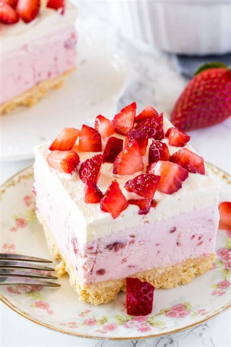 Strawberry Shortcake Ice Cream Cake Just So Tasty