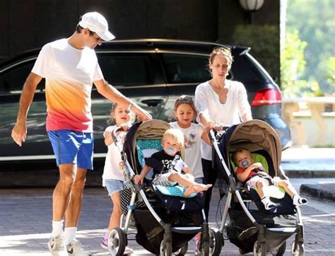 Roger federer's wife mirka wanted them to have kids early for a special reason. 'Roger Federer takes care of his children, wife' - Ice dancer