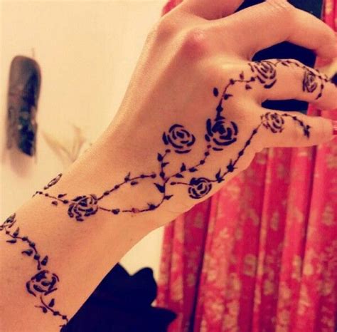 15 Simple Henna Tattoo Mehndi Designs Bling Sparkle