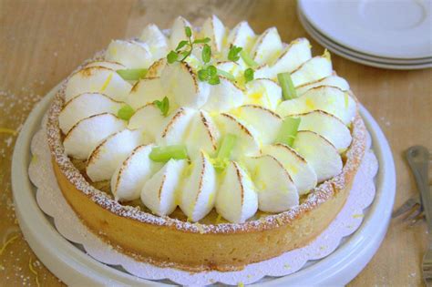 Tarte à la rhubarbe meringuée Le Coin Cuisine en 2021
