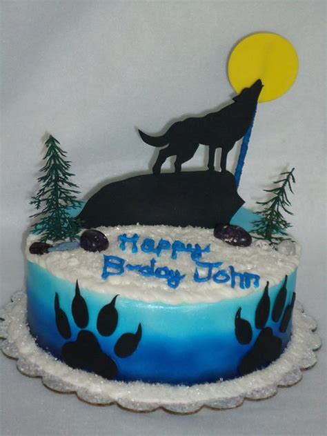 Howling Wolf Cake Cake By Kim Leatherwood Cakesdecor