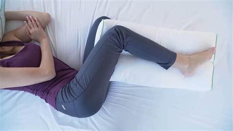 Best Hip Pillow Options For Pain Relief Pillow Insider