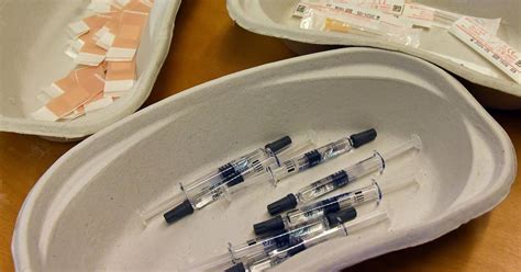 And del bigtree expose the shocking truth about the dangers of a coronavirus vaccine that you won't hear anywhere else.this clip was. Verpleeghuis gebruikt ervaringen met griepcampagne voor ...
