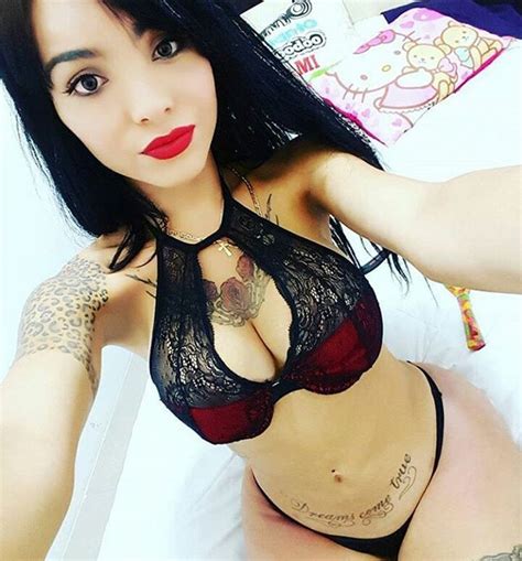 Kim Kaoz On Instagram Kimkaoz Sexy Girls Selfies Girls Selfies