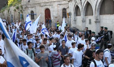 כל תוואי אחר שלא יכלול את שער שכם זו כניעה לאיומים של חמאס ותביא ללחצים נוספים לחלוקת ירושלים. בג"ץ הכריע: מצעד הדגלים יעבור ברובע המוסלמי ויסתיים מוקדם ...
