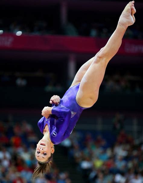 Us Gymnast Wieber Eliminated Before All Around Finals The New York