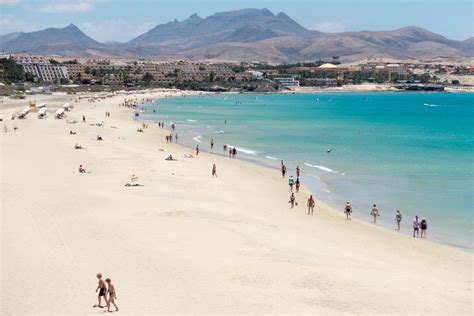 Fuerteventura na urlop przegląd ofert na wakacyjnapapuga pl