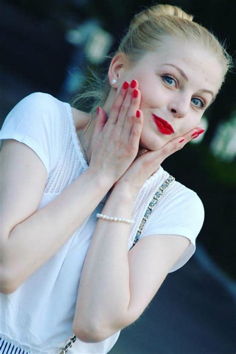 Ksenia - Free Pics & Profiles of Beautiful Ukrainian Women