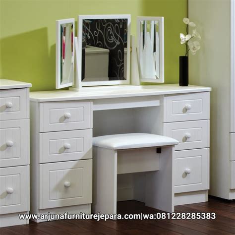 Meja Rias Minimalis Putih Meja Makeup Putih Duco Arjuna Furniture