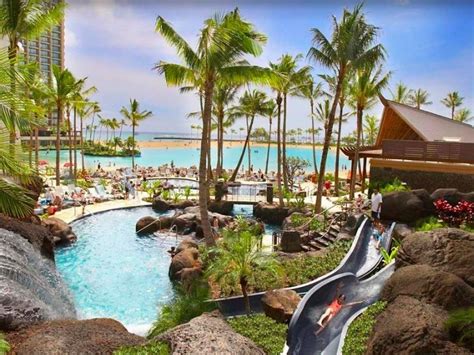 Hilton Hawaiian Village Lagoon Tower Pristine Beachfront Resort