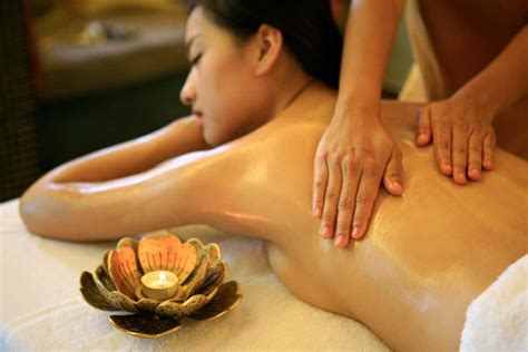 Lingam Massage Procedure