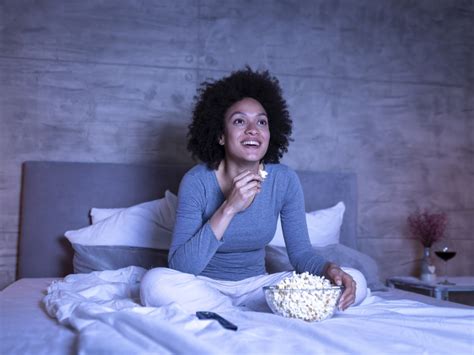 Yes, There's a Correct Posture for Watching TV in Bed | Rent-A-Center
