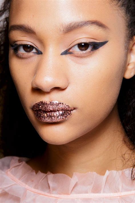 50 Trends From Milan Fashion Week To Add To Your Spring 2017 Beauty